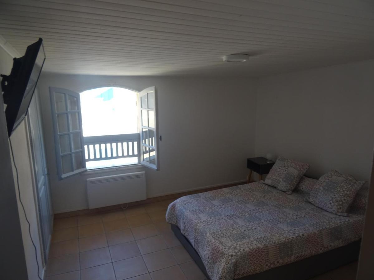 Aux Pieds Des Arenes Apartment Arles Luaran gambar